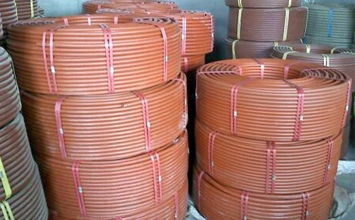 提升工程安全：聚乙烯(RPE)阻燃同德穿线管在现代建筑中的应用